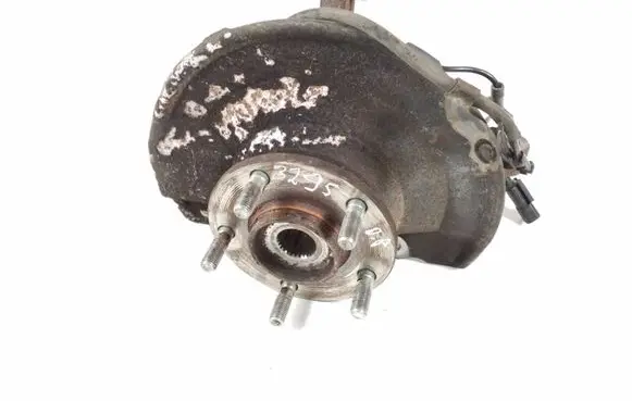 Mitsubishi ASX Front wheel hub 3870A008