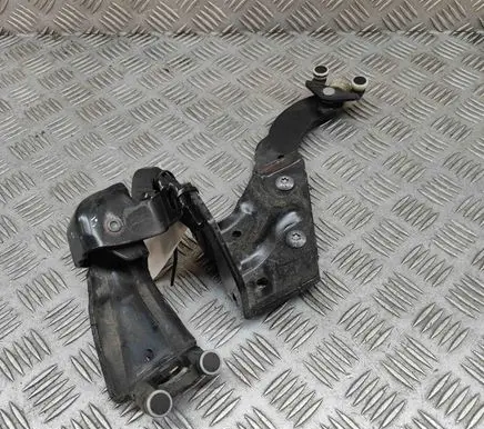 Mercedes-Benz Vito Viano W447 Rear door hinge set A4477601447 A4477600247