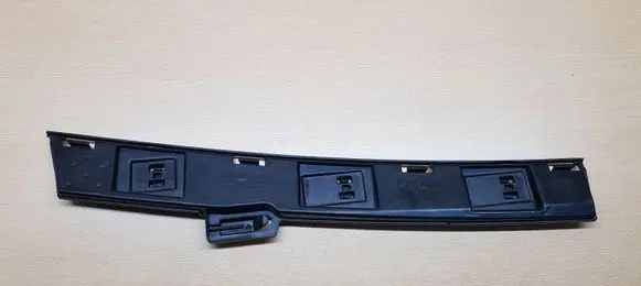 BMW 2 F22 F23 Other sill/pillar trim element 7268078