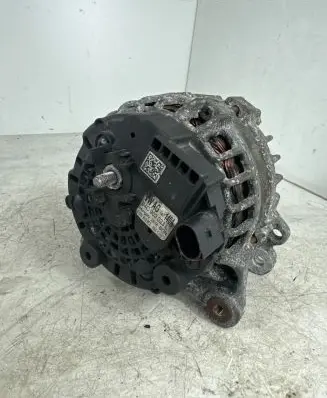 Volkswagen Golf VII Generator/alternator 04C903023L F000BL08F2