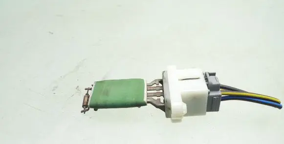 Heater blower motor/fan resistor