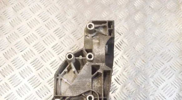 Opel Insignia A A/C compressor mount bracket 55562863 14330489