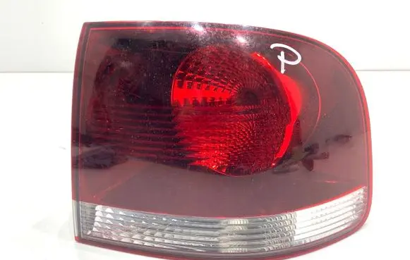 Volkswagen Touareg I Rear/tail lights 