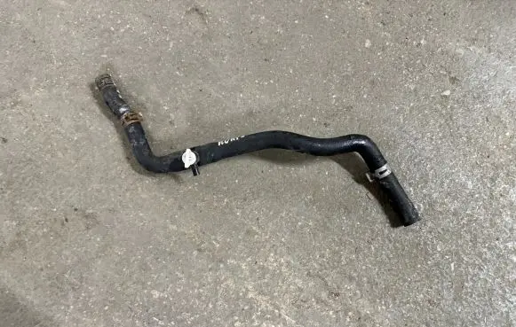 Toyota Auris E180 Engine coolant pipe/hose