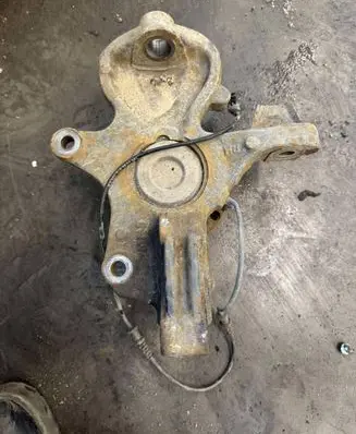 Volkswagen Crafter Front wheel hub spindle knuckle A9065403917