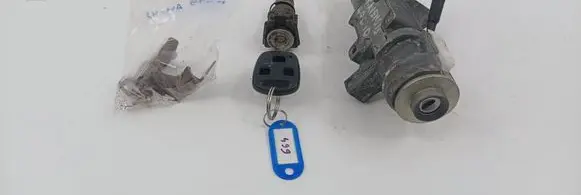 Toyota Avensis T250 Lock set 450200504 45020-05-04