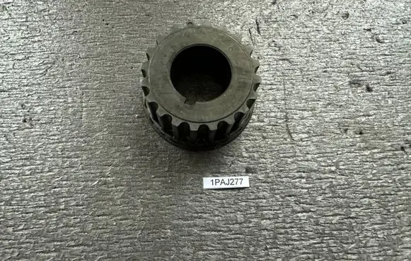 Mitsubishi Pajero Crankshaft pulley MD100568