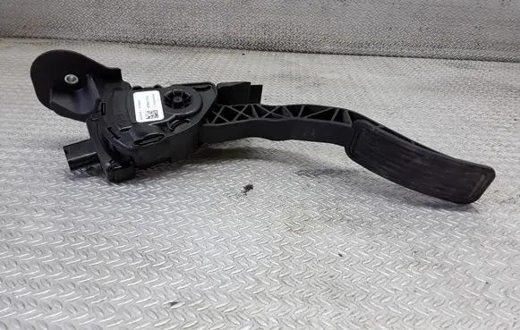 Mazda 6 Accelerator throttle pedal GS8S41600