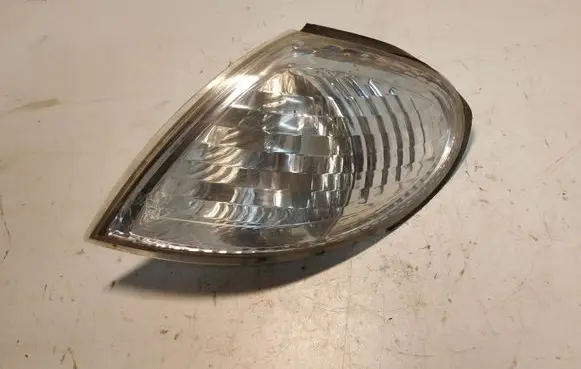 Nissan Almera N16 Front indicator light 082151594L
