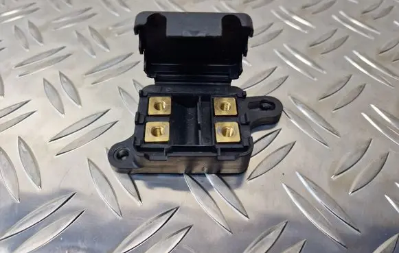 Audi A6 S6 C4 4A Fuse 281937505A