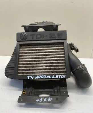Volkswagen Transporter - Caravelle T4 Intercooler radiator 701145805B 701145828 701145808A