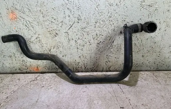 BMW 4 F32 F33 Engine coolant pipe/hose 9208183