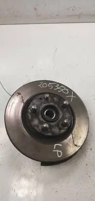 Toyota Corolla Verso E121 Front wheel hub spindle knuckle