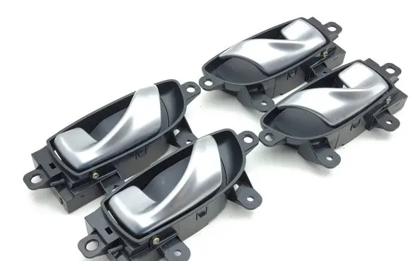 Infiniti Q50 Front door interior handle