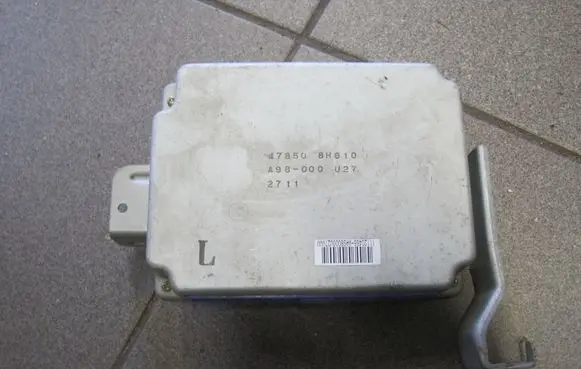 Nissan X-Trail T30 ABS control unit/module 478508H810