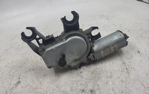 Audi A4 S4 B5 8D Rear window wiper motor 