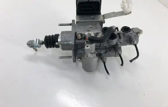 Toyota C-HR I ABS Pump 4721010040