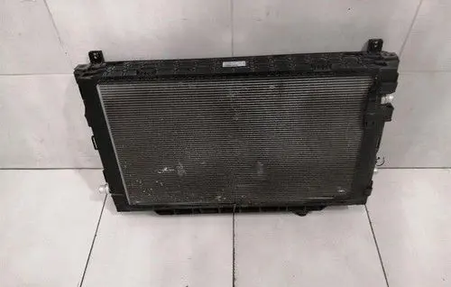 Jaguar I-Pace Coolant radiator T4K9610