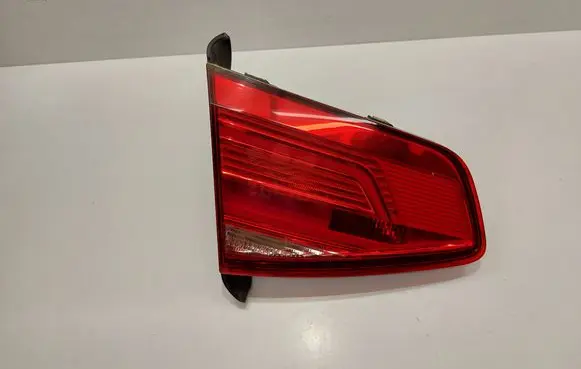 Volkswagen PASSAT B8 Tailgate rear/tail lights 195268