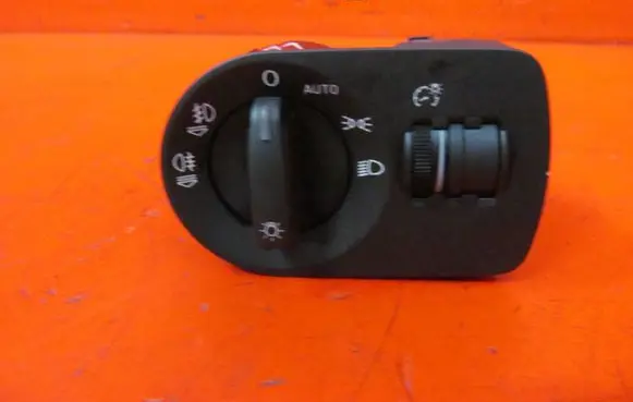 Audi A1 Light switch 8X1941531AD