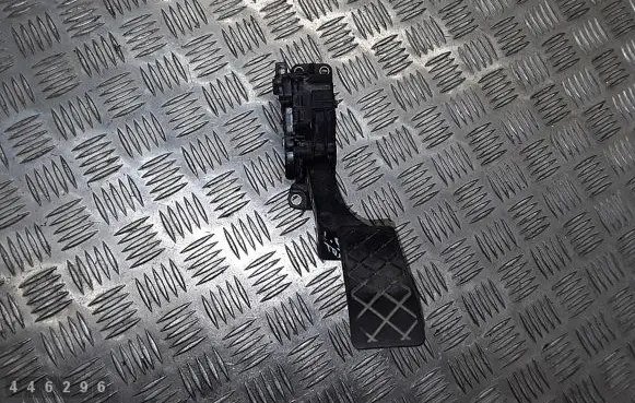 Volkswagen Transporter - Caravelle T5 Accelerator throttle pedal 7H1721503D