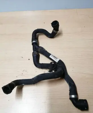 BMW 5 F10 F11 Engine coolant pipe/hose 7609532050