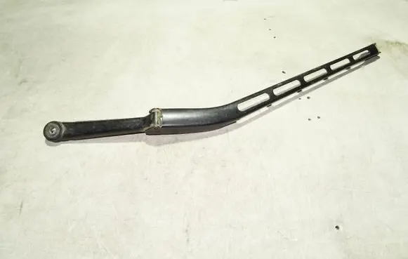 Mercedes-Benz C W203 Front wiper blade arm A2038202544