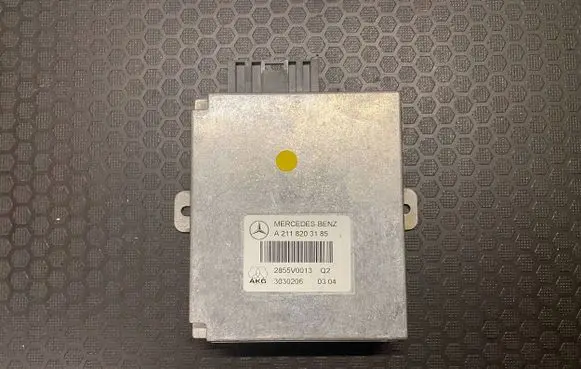 Mercedes-Benz E W211 Phone control unit/module A2118203185 2855V0013 3030206