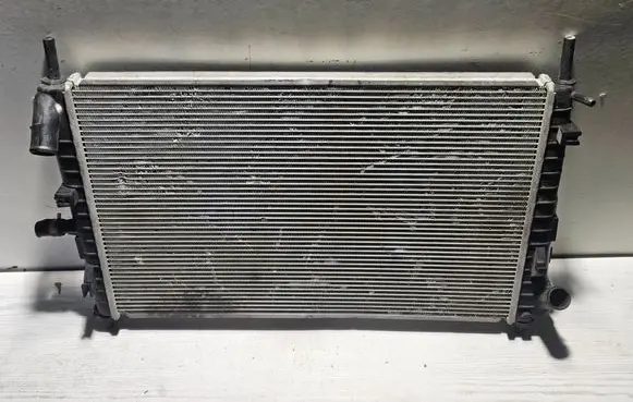 Ford Mondeo Mk III Coolant radiator 2411A286 G4BW7