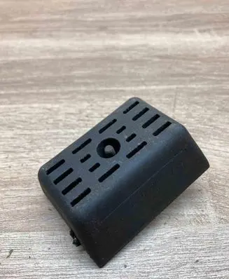 BMW 5 E39 Jacking socket point 1093712