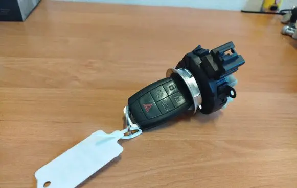 Volvo C30 Ignition lock 31300585 31300354 5WK49259