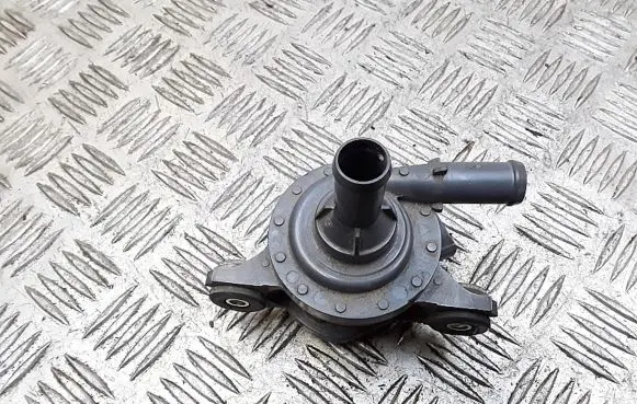 Lexus ES 300h Electric auxiliary coolant/water pump g904033050