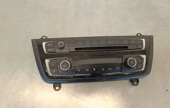 BMW 4 F36 Gran coupe Climate control unit 6814187 E1065979P