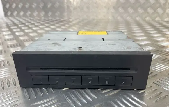 Mercedes-Benz E W211 CD/DVD changer A2118703889