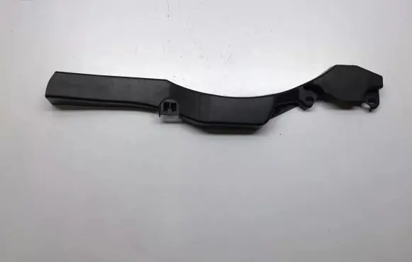 Peugeot 308 Front bumper mounting bracket 9682146680