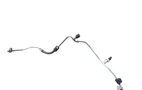 Volkswagen PASSAT B8 Air conditioning (A/C) pipe/hose 3Q0820741J