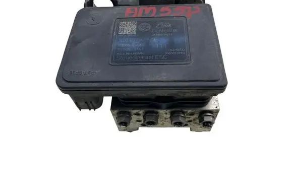 Volkswagen PASSAT B8 ABS Pump 3Q0614517AB 3Q0907379AB