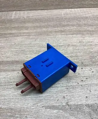 Peugeot 406 Other relay 9610957880 12V739222