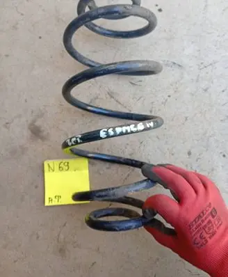 Renault Espace IV Front coil spring