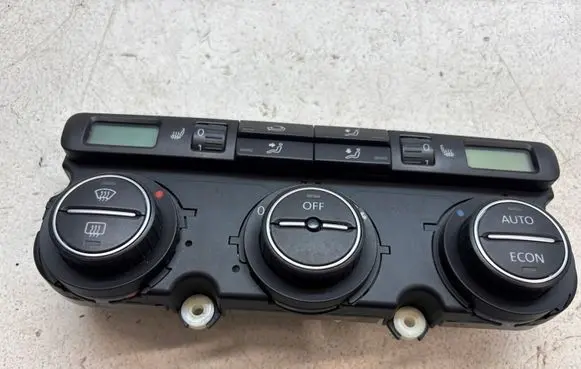 Volkswagen Golf V Climate control unit 74641451