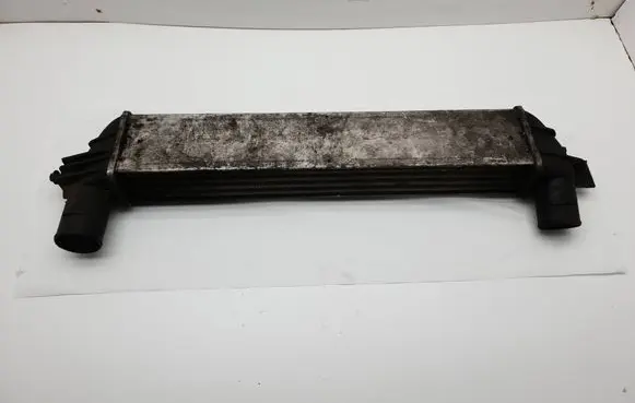 BMW 5 E34 Intercooler radiator 2243345 17512243345