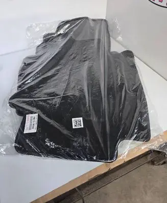 Toyota Hilux VIII Car floor mat set PW2100K006