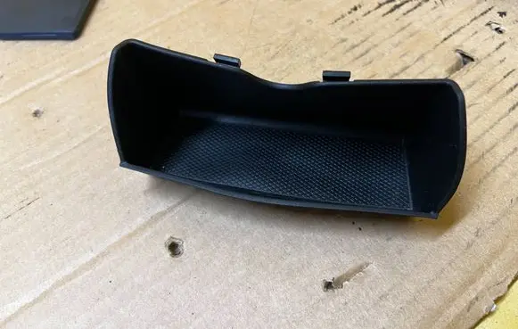Mercedes-Benz GL X166 Glove box pad A1666831194