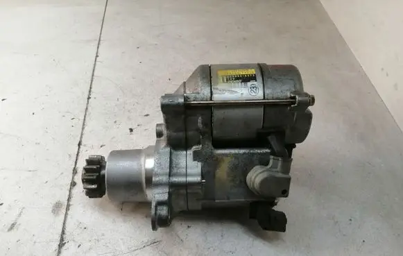 Toyota RAV 4 (XA40) Starter motor 2810074270 2280006273