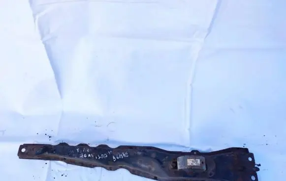 Mitsubishi Outlander Front subframe