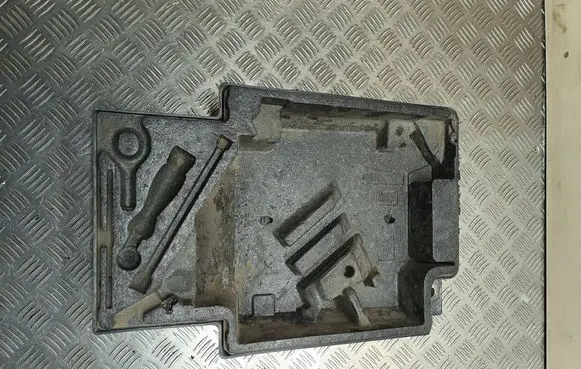 Peugeot Boxer Tool box 1349974080