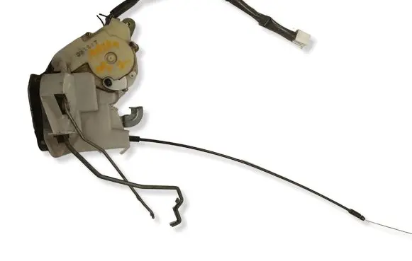 Mazda MPV II LW Front door lock 