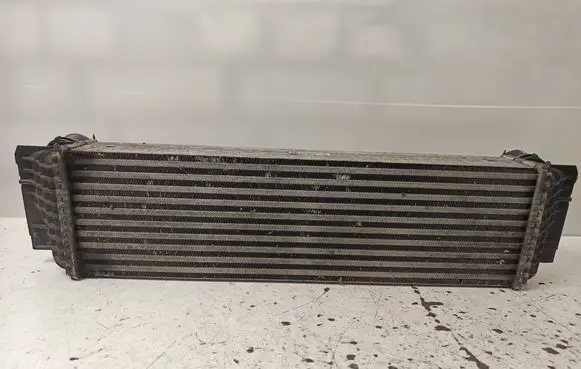 BMW 5 F10 F11 Intercooler radiator 7805629 0091285 R7368003