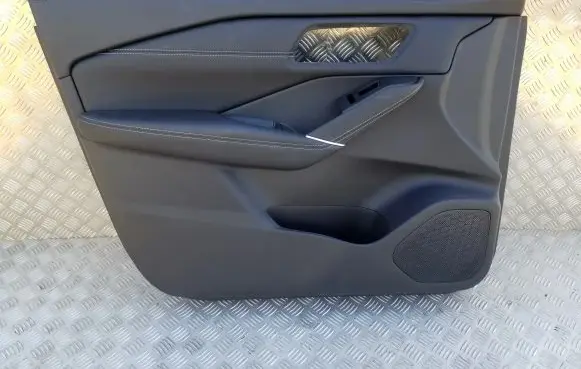 Nissan Qashqai J12 Front door card panel trim 809116UA0A