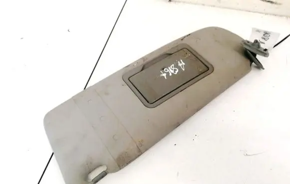Sun visor